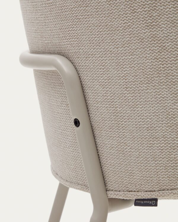 Chaise Yunia beige avec pieds en acier